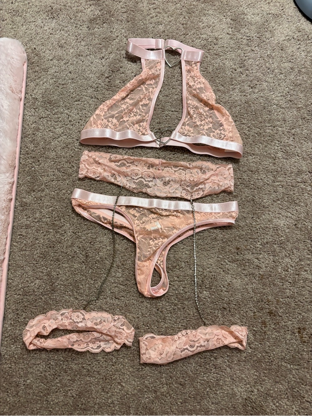 Lace Bralette & Thong Set in Blush Pink - Women's Intimates